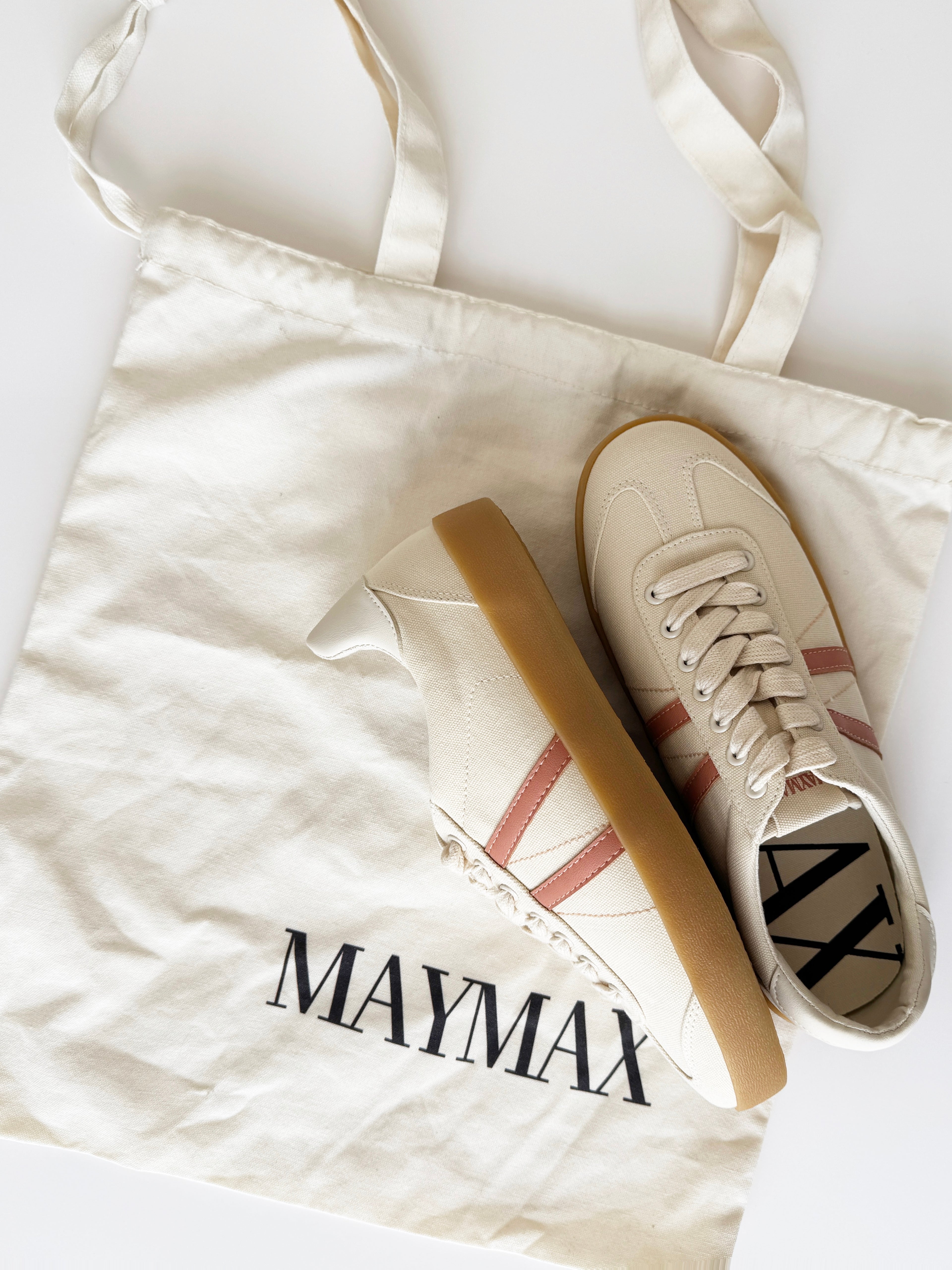 MayMax Minimalist Retro Sneaker pair — slim retro women's casual sneakers
